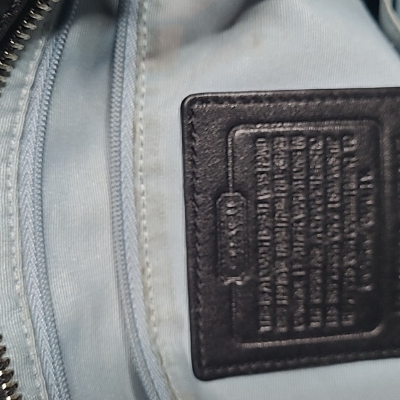 Coach Medium Black Leather SOHO Pleated Bag - Picture 16 of 16